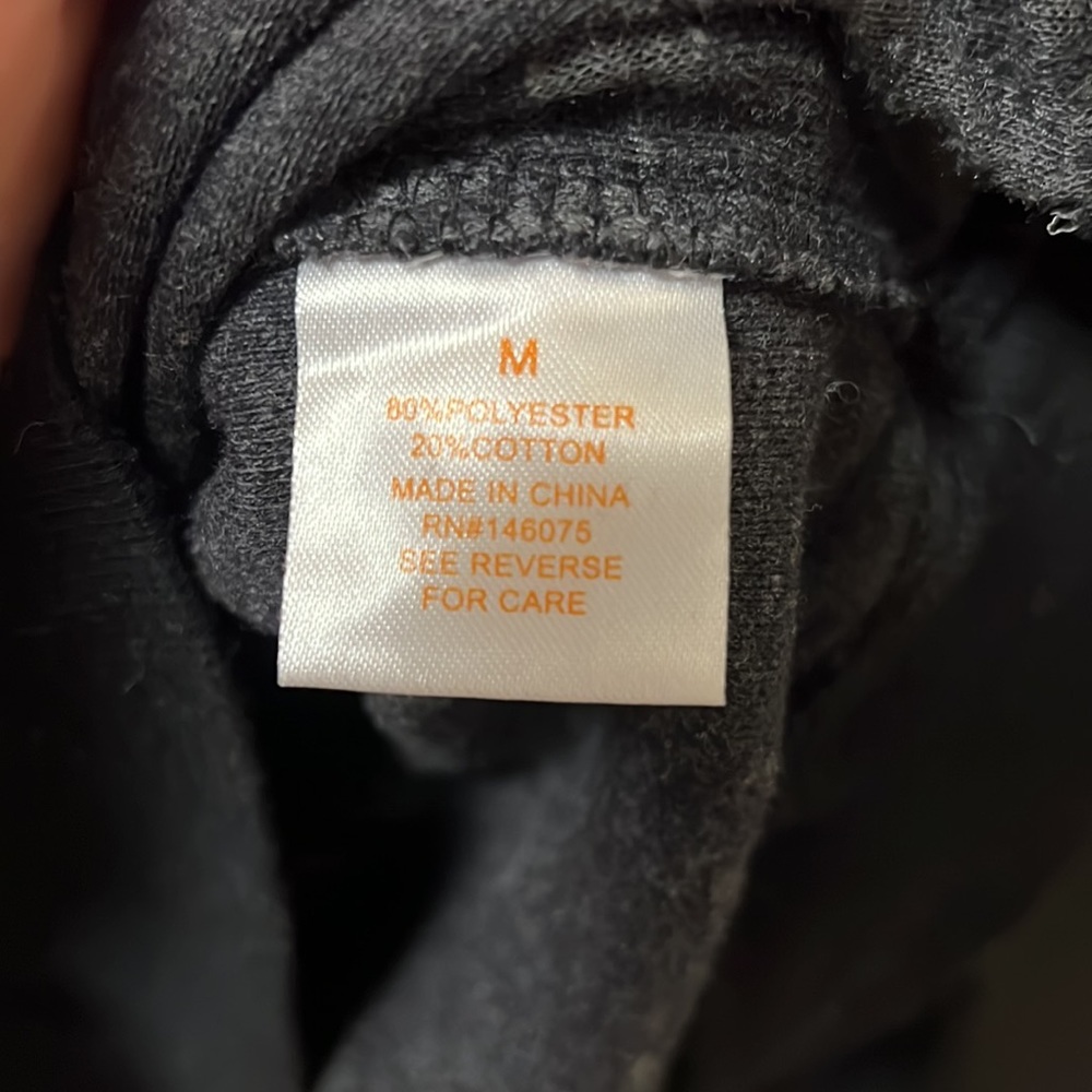 Distressed sweatshirt - Picture 5 of 6